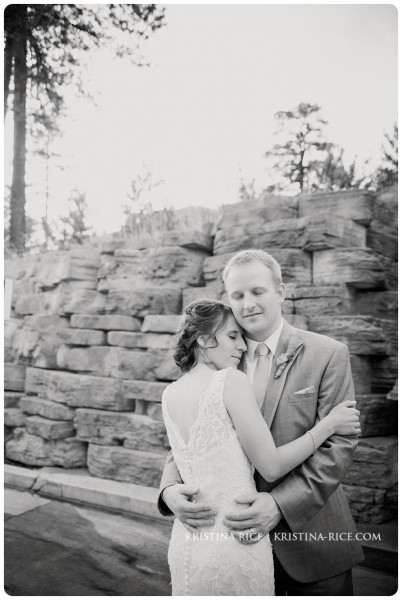 Estes Park Colorado Wedding Della Terra Mountain Chateau 